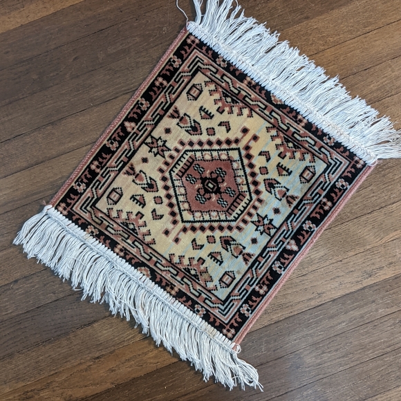 Table Rug Boho Mini Kilim Rug Oriental Rug - Picture 7 of 12